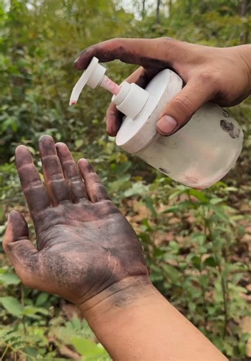 Survival Lifehack: Mini Soap Skills in the Forest
