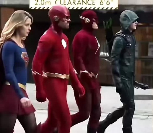 Exploring the Flash Universe: A Guide to Arrow, Supergirl, and More!