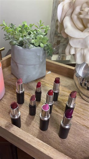 How to Choose the Perfect MAC Lipsticks