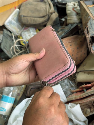 Amazing Discovery of Abandoned Money Bag