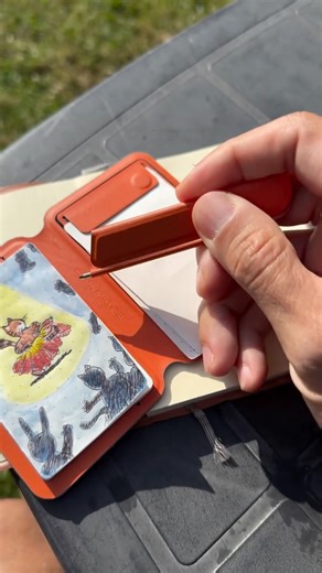 Facundo Aguirre on Instagram: "Hey! Today using MOFT Snap Flow Notepad 🙂 https://bit.ly/4poQXIM 10% Discount code: fasu #elfasu #ilustrador #moft"