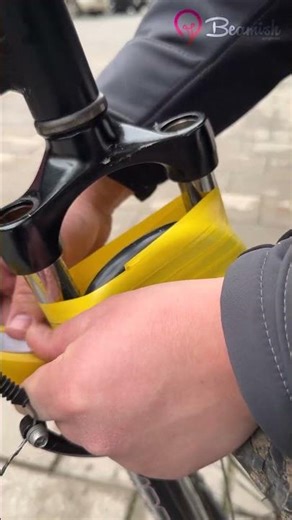 Cyclist's hack for long rides #easy #cyclist #bike #trick