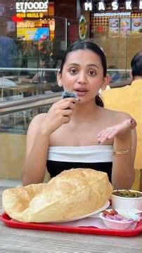 Eat 1 plate chole bhature || Earn 1000₹ || #shorts #food #eating #eatingchallenge