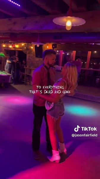 Engaging Dance with Emotional Text Overlays