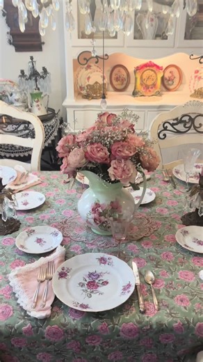 Creating a Shabby Chic Table Setting with Grandmother's China