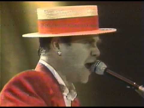Elton John - Saturday Night's (Alright for Fighting) - Wembley 1984 (HQ Audio)