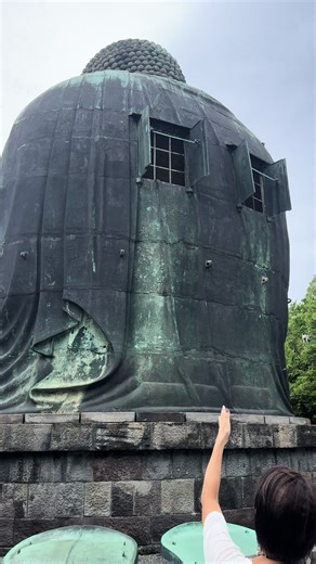 #鎌倉大仏 #大仏 #哀愁 鎌倉大仏の後ろに回ると 天使の羽根が😆