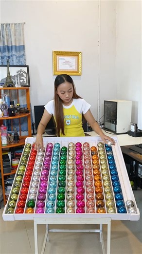 Challenge Your Brain With The Ultimate Sort Color Ball Game! | Lin Family