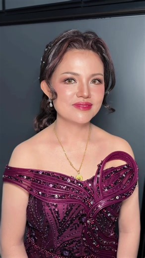 Mom of groom @rista3122 Bener2 rasa sister cantik bgt yaaa 🥰🥰 Makeup & hair by @cindy.makeupartist Eye lashes @kyliseworld Gown @meiling_chrestella ✨✨YANG MAU TAU AKU PAKE PRODUK APA AJA BOLEH CEK LINK DI HIGHLIGHTS✨✨ 👉🏻 for more info klik link di profile / whastapp 081295347209