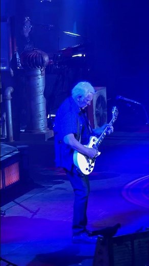 Anika Nilles Destroys "Natural Science" (Rush 50th Tour Live) Night One