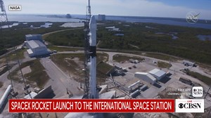 SpaceX launches Dragon cargo ship to space station