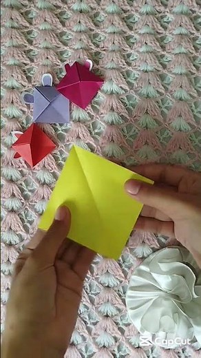 Aesthetic origami bookmark idea 💡.