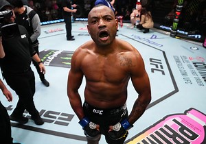 Cesar Almeida Punches His Way To Victory Fight Night: Allen vs Curtis 2