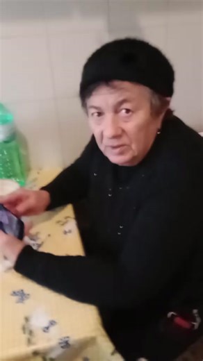 Video di Daniela (@danieladnl7) con Sarba - Formatia Argument