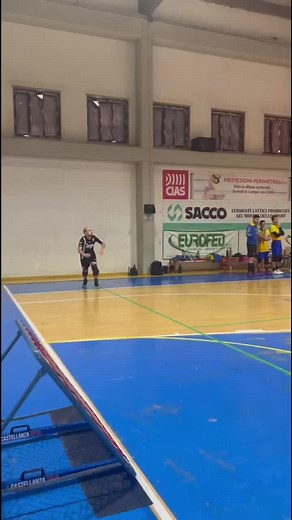 Passaggio dietro la schiena: Abilità nel Tchoukball