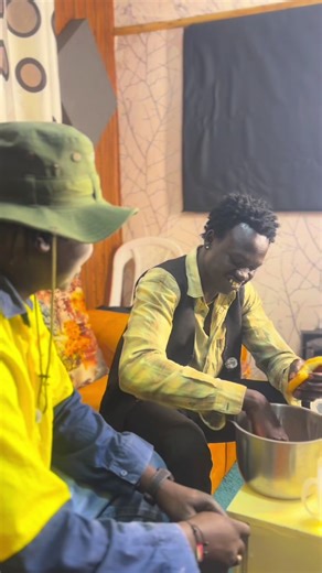 Agamlong's Controversial Action: A Must-See Comedy Moment