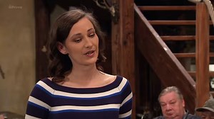 Sylva chce, aby ji lidé ze Slunečné neměli rádi... Vypadá to, že se jí to daří. 😬 Kam až to zajde? 🤔 Dívejte se dnes ve 20.15 na Primě! 🧡 ☀ epizoda: 132 | Slunečná