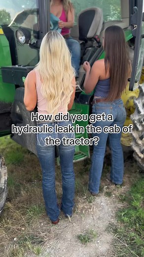 user4461162610316 (@tiktoksfavoriteonlyfarms)’s videos with