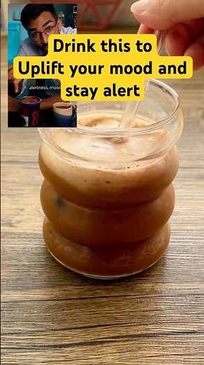 Mix cocoa powder to your morning coffee to uplift your mood and stay alert #coffeebenefits #cocoa