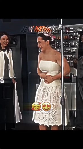 JEAN MOTIVATIONS 🐺🔱 on Instagram: "muscular bride 💪🏼👰🏻"