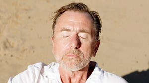 Movie review: Tim Roth takes an existential journey to Acapulco in 'Sundown'