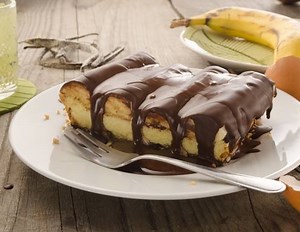 Am TAG DER BANANENLIEBHABER muss die einfach sein! ❤❤❤ . . Zum Rezept mit allen Angaben geht's HIER ➡ https://goo.gl/RbYtCG | ichkoche.at