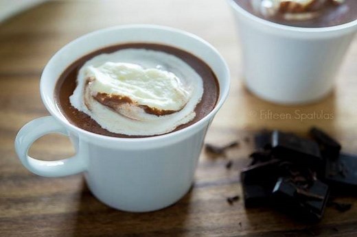 The Best Homemade Hot Chocolate (Easy Gourmet) - Fifteen Spatulas