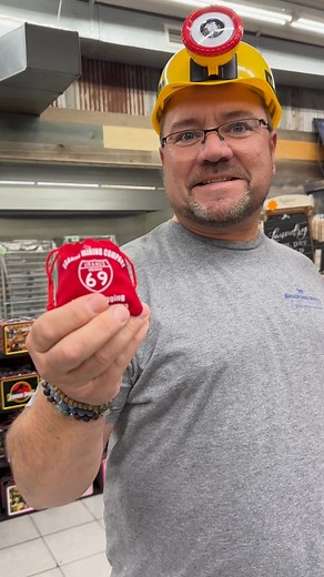 173K views · 1.8K reactions | There is a lot to find inside Uranus! | Uranus Fudge Factory-Anderson Indiana | Facebook