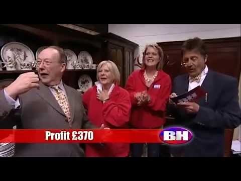 Bargain Hunt - Arts & Crafts Overmantle