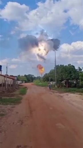 Dieu est est grand...#Dieuestgrand #Godisgood #laprière #croyance #lafoi