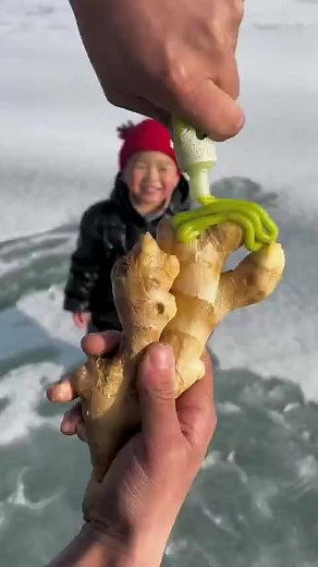 How to Peel and Slice Ginger Root: A Step-by-Step Guide