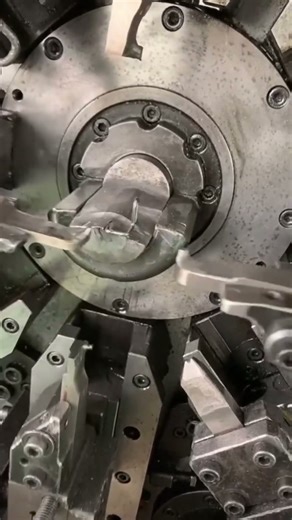 Make a simple and basic custom spring, or challenge various difficult springs. Welcome to consult