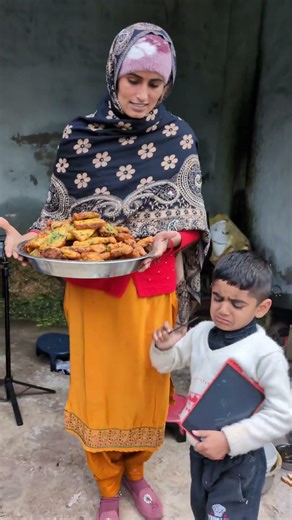 bred or pakode bnaye meri maa nn #minivlog #ytshorts #shorts #short