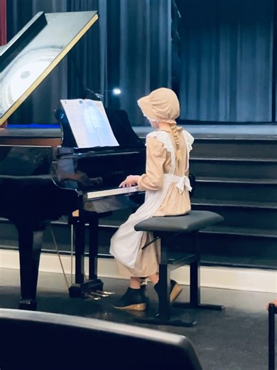 Danielle Stewart on Reels