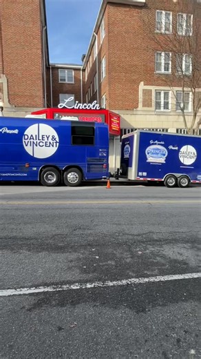 37K views · 752 reactions | Evidently Jamie is trying to teach Cindy Baucom some new dance moves. I think!  Springer Mountain Farms Knee-Deep In Bluegrass | Dailey & Vincent | Facebook
