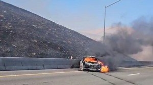 Fire shuts down lanes of eastbound I-580 in Livermore, affecting Central Valley commute