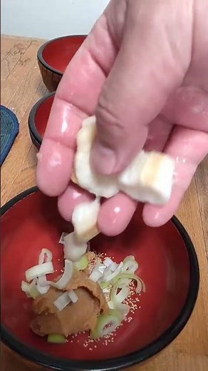 味噌汁の作り方【ねぎ味噌】簡単料理 #飯テロ #soup #グルメ #味噌汁