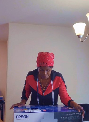 Mwen renmen investi nan tèt mwen. Mwen komanse Biznis lan ak yon printer jodia printer sa banm 2 lot anko. Mwen pap janm pa investi nan mwen. Pa pè investi nan saw kwè. #trending #foryou #viral #haitiantiktok #pourtoi