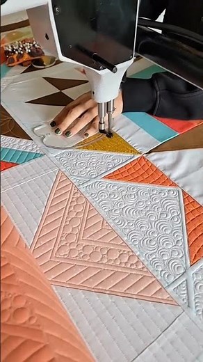 Here's how I use the Mini 4-n-1 Machine Quilting Ruler to quilt smooth curved crosshatching!