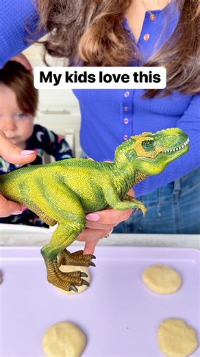 Dinosaur footprint cookies #dinosaur #cookies #kidsactivities #bakingfun | Liz & Jeff