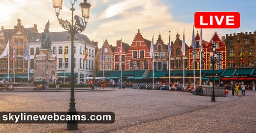 【LIVE】 Webcam Bruges - Market Square | SkylineWebcams