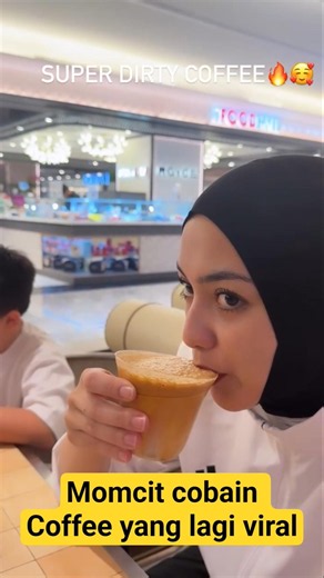 Citra Kirana dan Rezky Adhitya meeting sambil jalan-jalan
