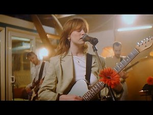 Orla Gartland - You're Not Special, Babe (live at Middle Farm Studios)