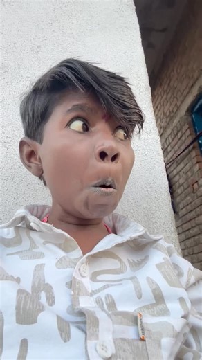 Prabhu Ashok Shelke on Instagram: "Gora kyu nahi banaya muzhe 🤣😂 #viralreel #instagood #comedyreels #trendingreels"