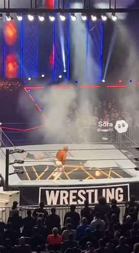 Wrestling ring explosion (Ai)