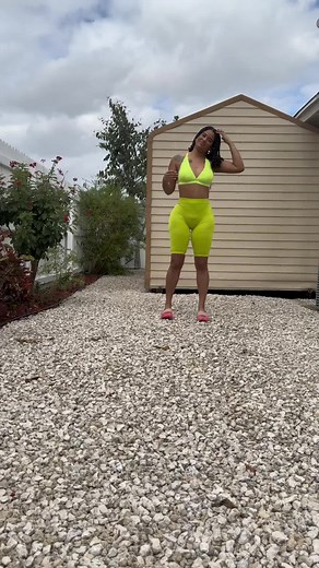 cynthiag1212 (@cynthiag1212)’s videos with Surround Sound - JID