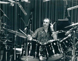 Alan White (Yes drummer) - Alchetron, the free social encyclopedia