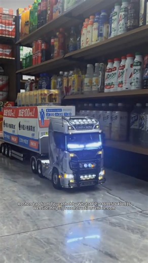 From a model enthusiast’s share: The 1/14 scale tractor truck trailer is simply a "transportation beast"! It hauls cargo and has plenty of power to move!😁😁#trailer #rc #rcvehicle #toucanhobby #scalemodel #rccars #rctruck #rchobby #tractor #rcmodel #model | Toucanhobby