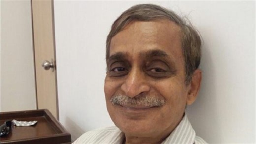 सुप्रसिद्ध मराठी अभिनेते सतीश जोशी यांचे स्टेजवर परफॉर्म करताना निधन