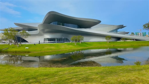 Tour of Sci-Fi Inspired Museum – China 4K